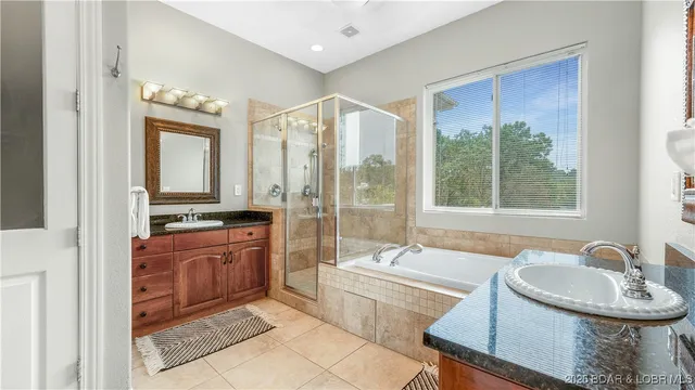 $1,899,000 | 298 Tropical Trail, Sunrise Beach, MO 65079