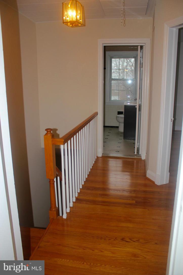 426 Greenlow Road Catonsville, MD 21228 - Photo 14 of 26 Interior (General)