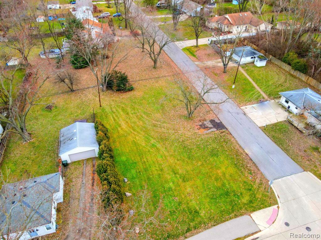 3281 Crooks Road Rochester Hills, MI 48309 - Photo 1 of 9