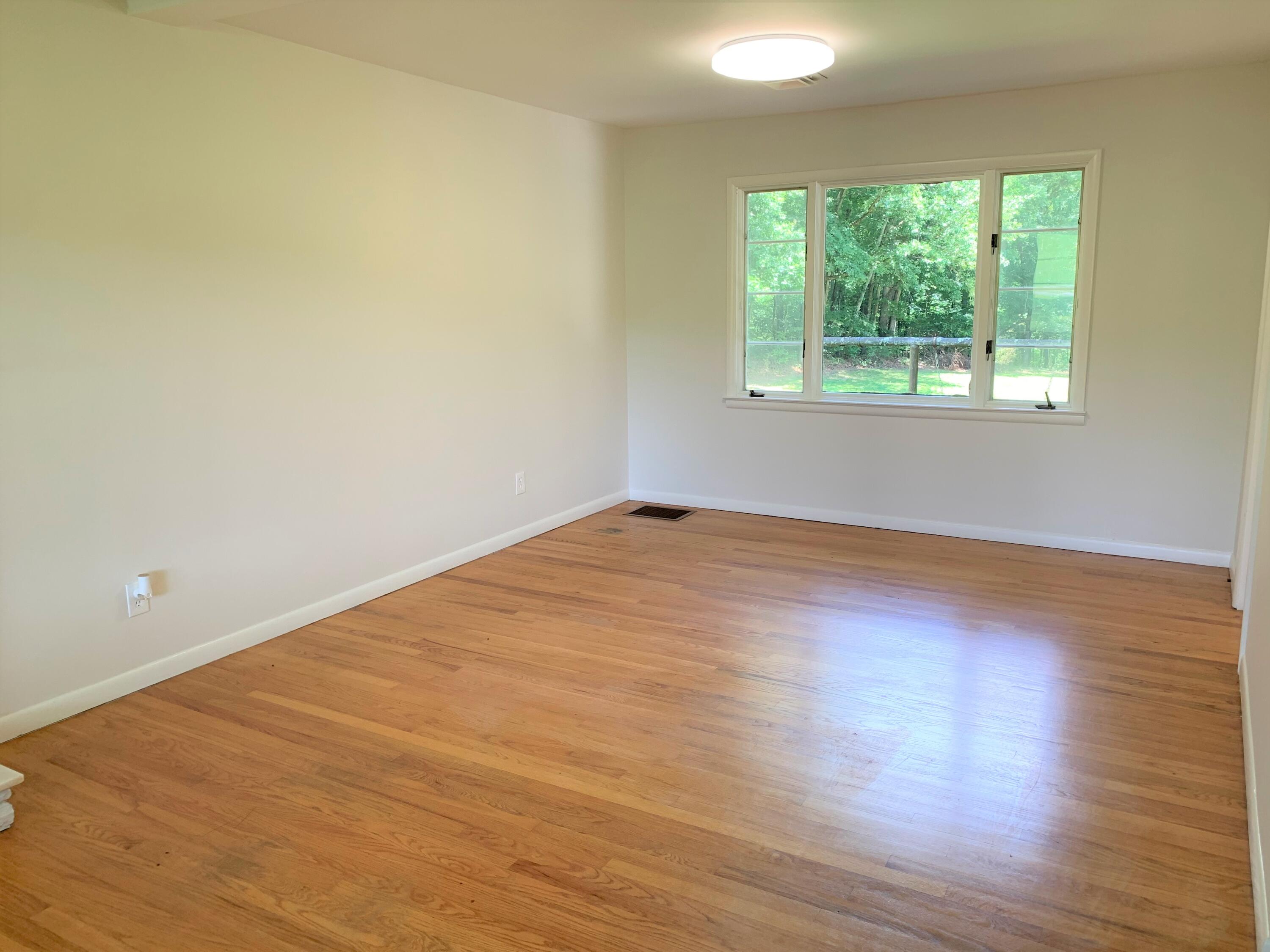 13120 Harrison Road Knoxville, TN 37934 - Photo 8 of 23 Dining Area