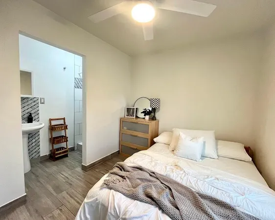 $2,400 | 1632 East Harvard Street, Phoenix, AZ 85006
