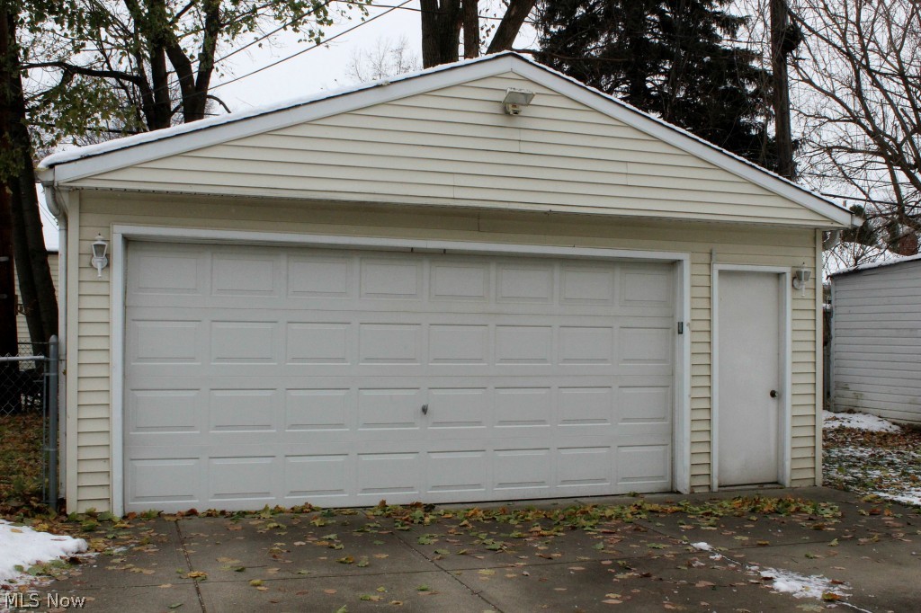 2413 Ralph Avenue Cleveland, OH 44109 - Photo 24 of 24 Gallery Image 24