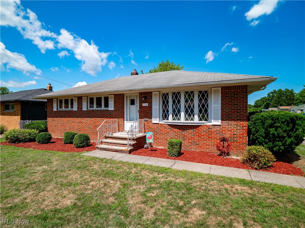 9114 Reichert Road Parma, OH 44130 - Photo 45 of 48