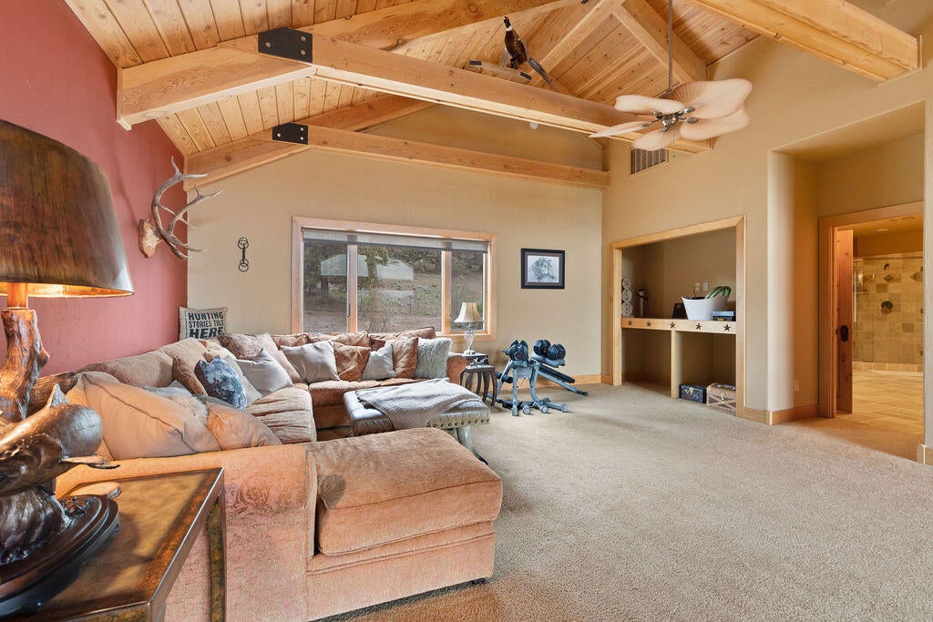 3020 Vale Road Klamath Falls, OR 97603 - Photo 34 of 49 v23