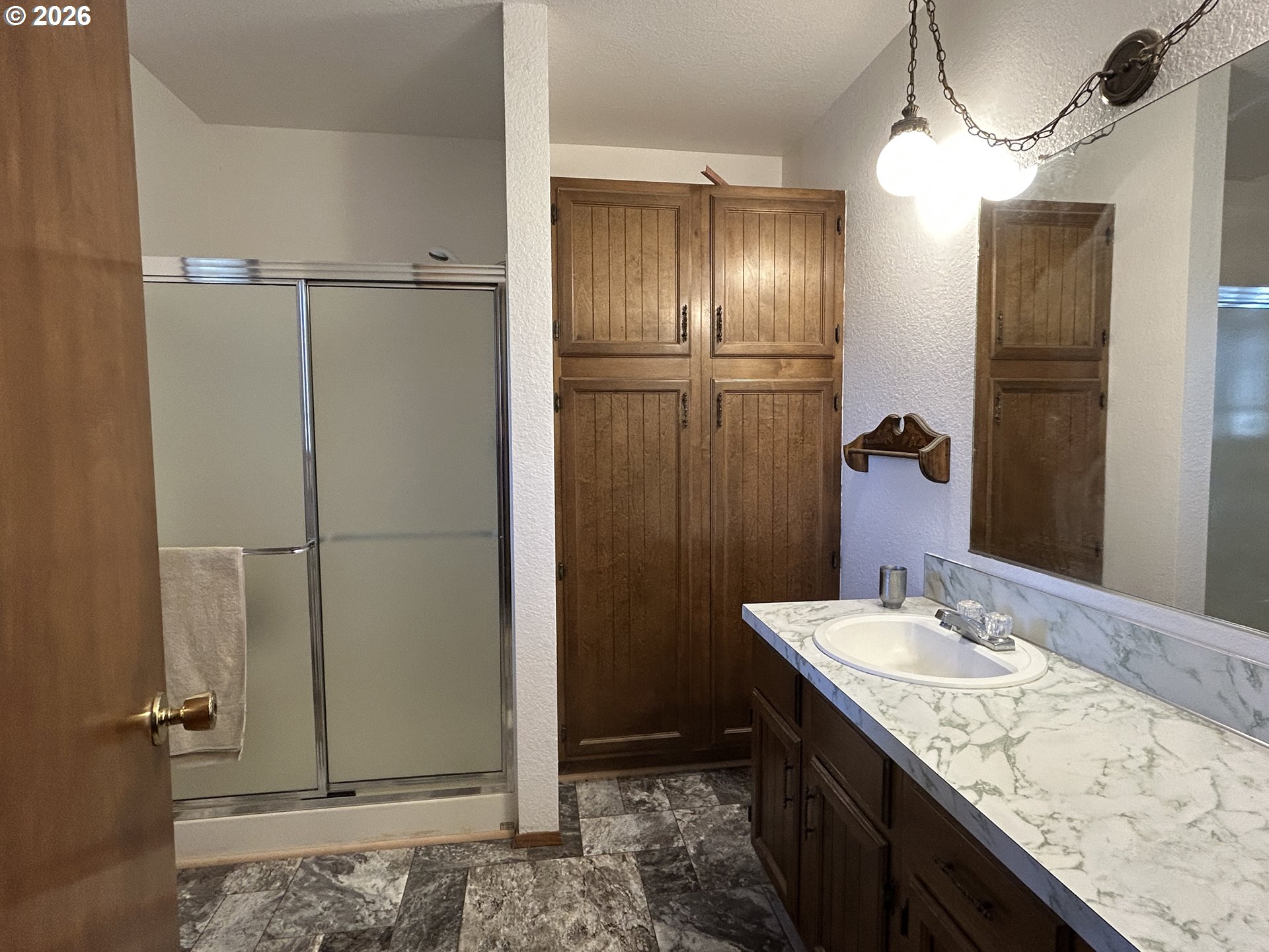 5383 Sunshine Road Roseburg, OR 97470 - Photo 33 of 47 Bathroom