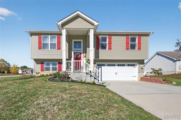 $289,000 | 331 Cuivre Creek Court, Troy, MO 63379