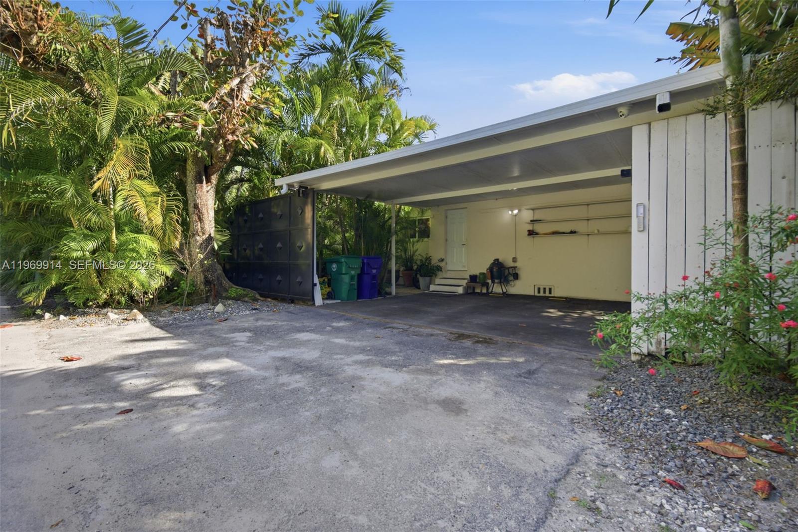 3730 Solana Road Miami, FL 33133 - Photo 22 of 44