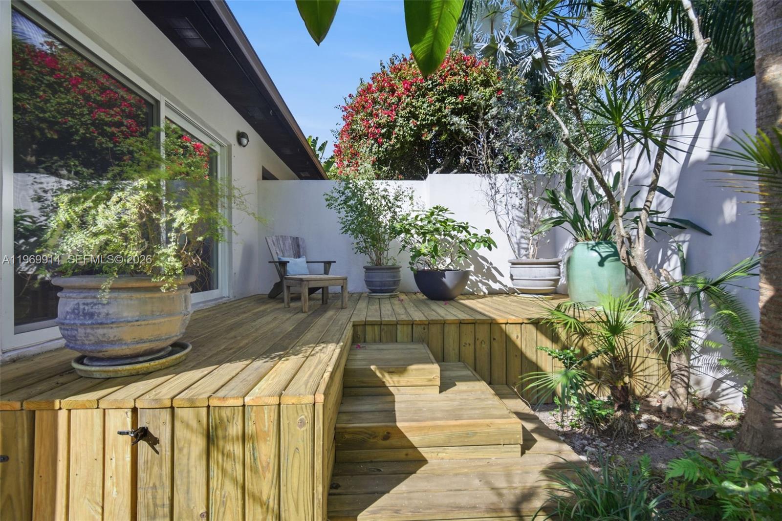 3730 Solana Road Miami, FL 33133 - Photo 25 of 44