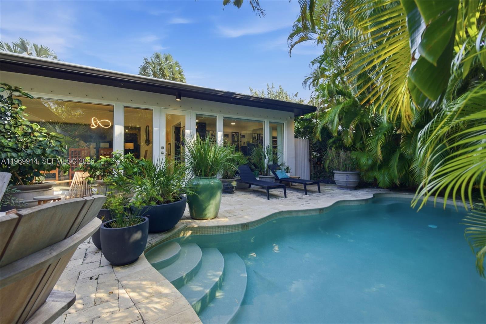 3730 Solana Road Miami, FL 33133 - Photo 27 of 44