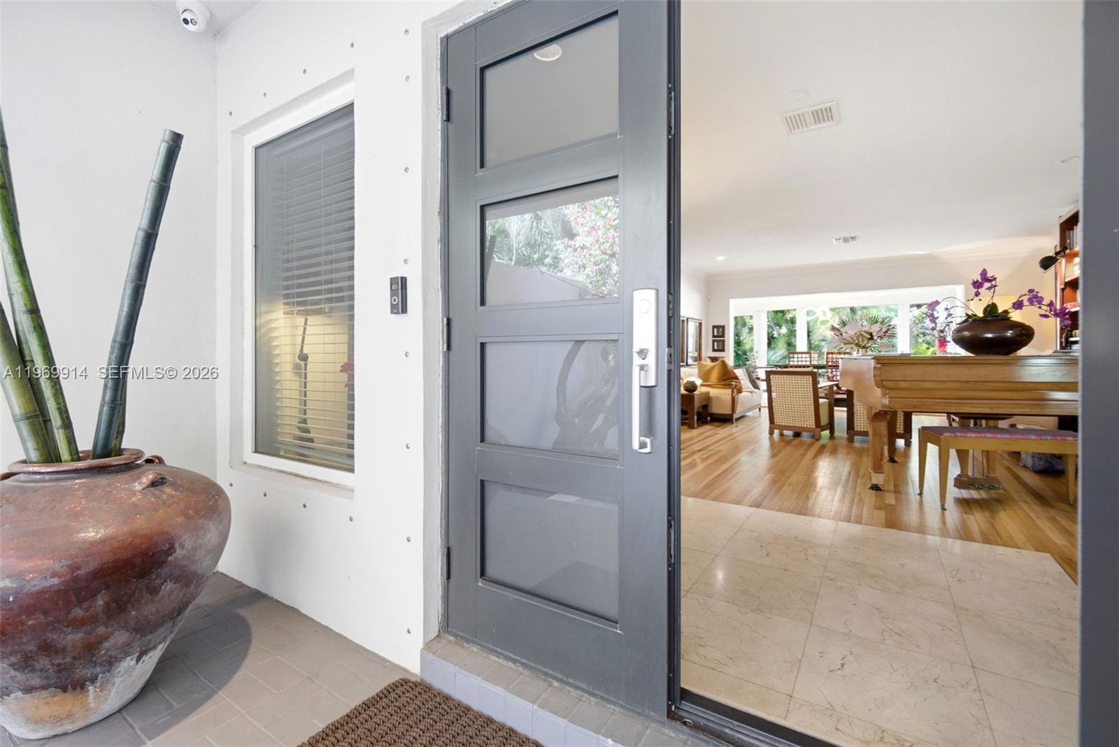 3730 Solana Road Miami, FL 33133 - Photo 7 of 44