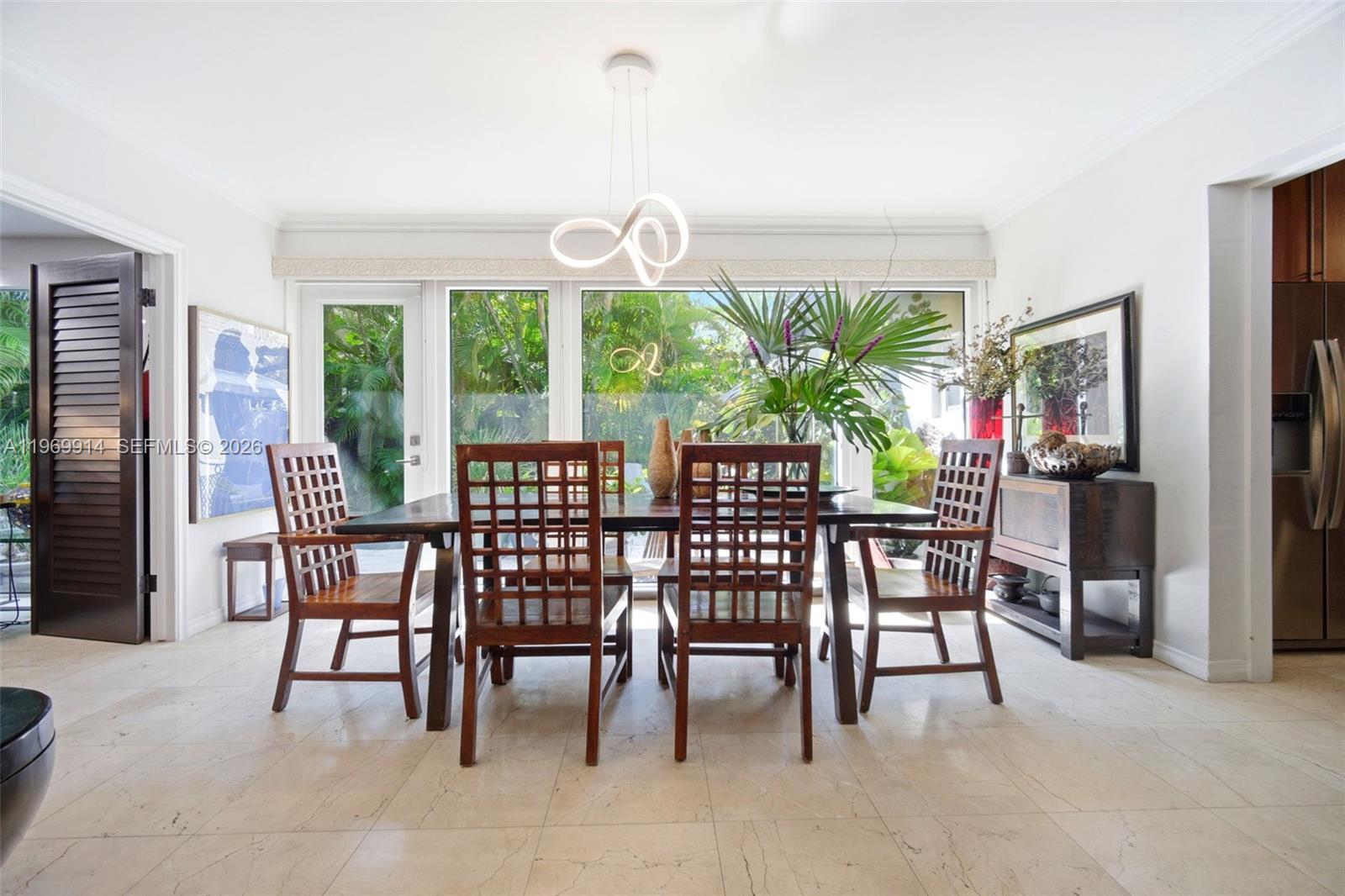 3730 Solana Road Miami, FL 33133 - Photo 10 of 44