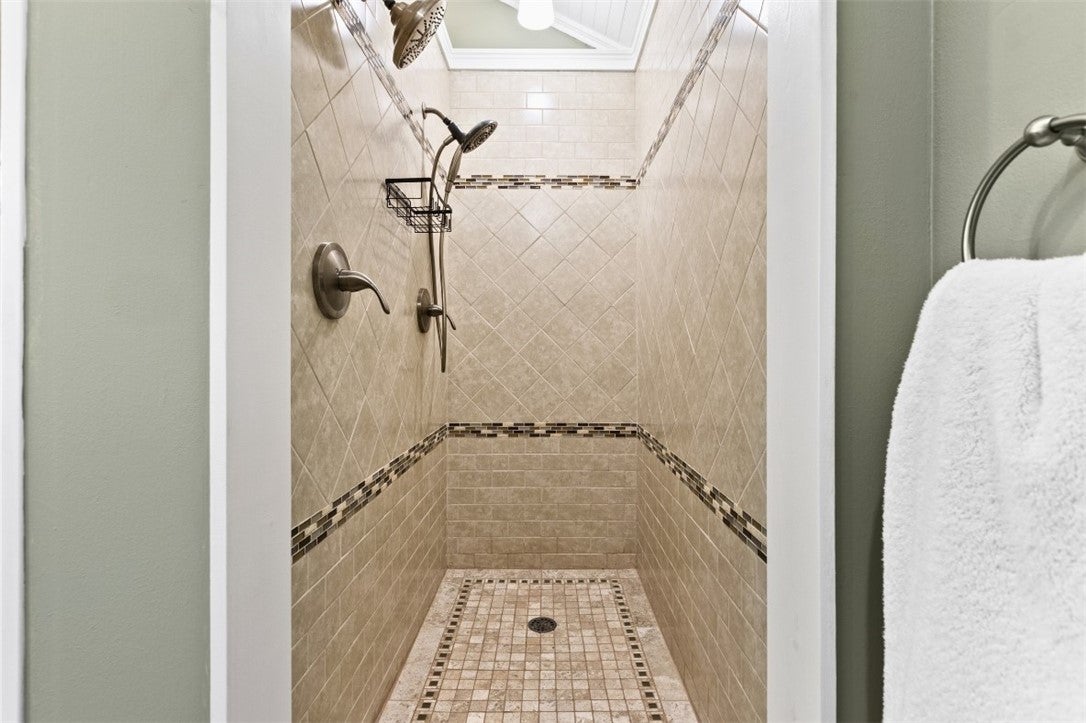 513 Cross Creek Road Auburn, AL 36832 - Photo 30 of 44 deep primary shower with dual shower heads