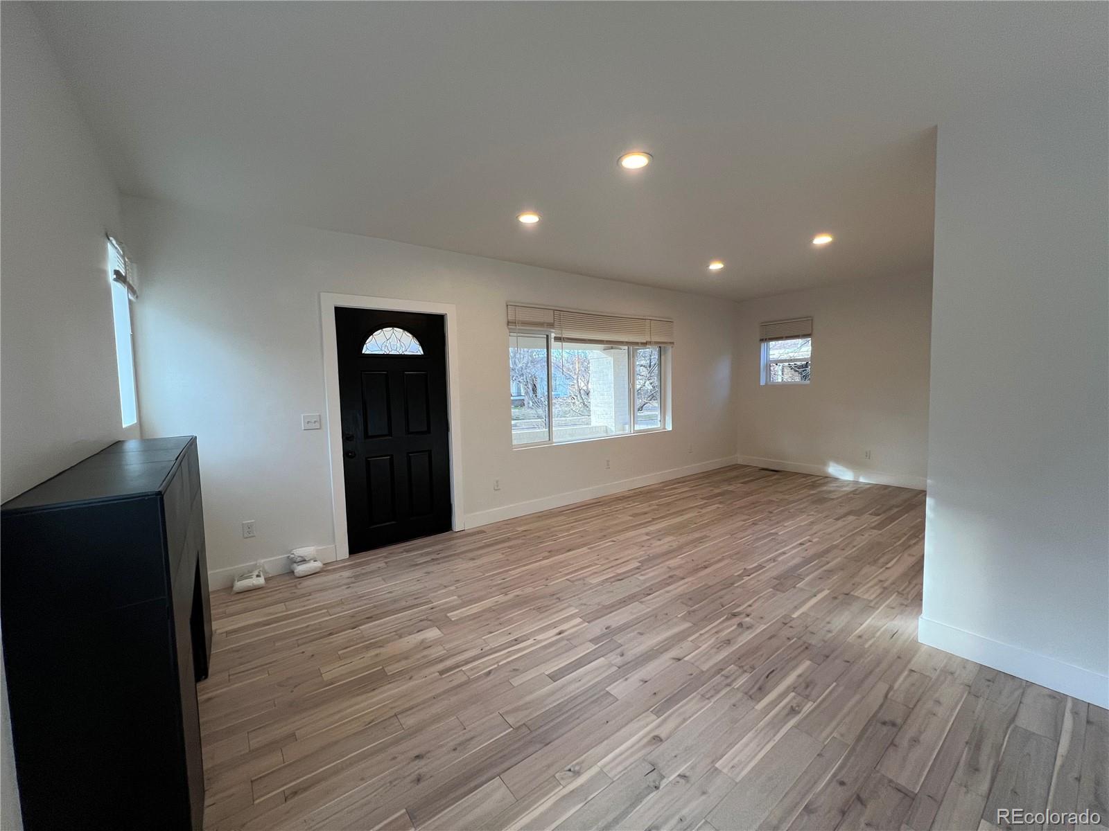 1572 Garfield Street Denver, CO 80206 - Photo 4 of 42