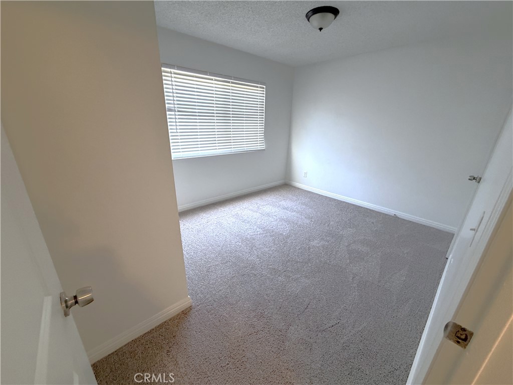 2895 Myers Street Riverside, CA 92503 - Photo 10 of 16