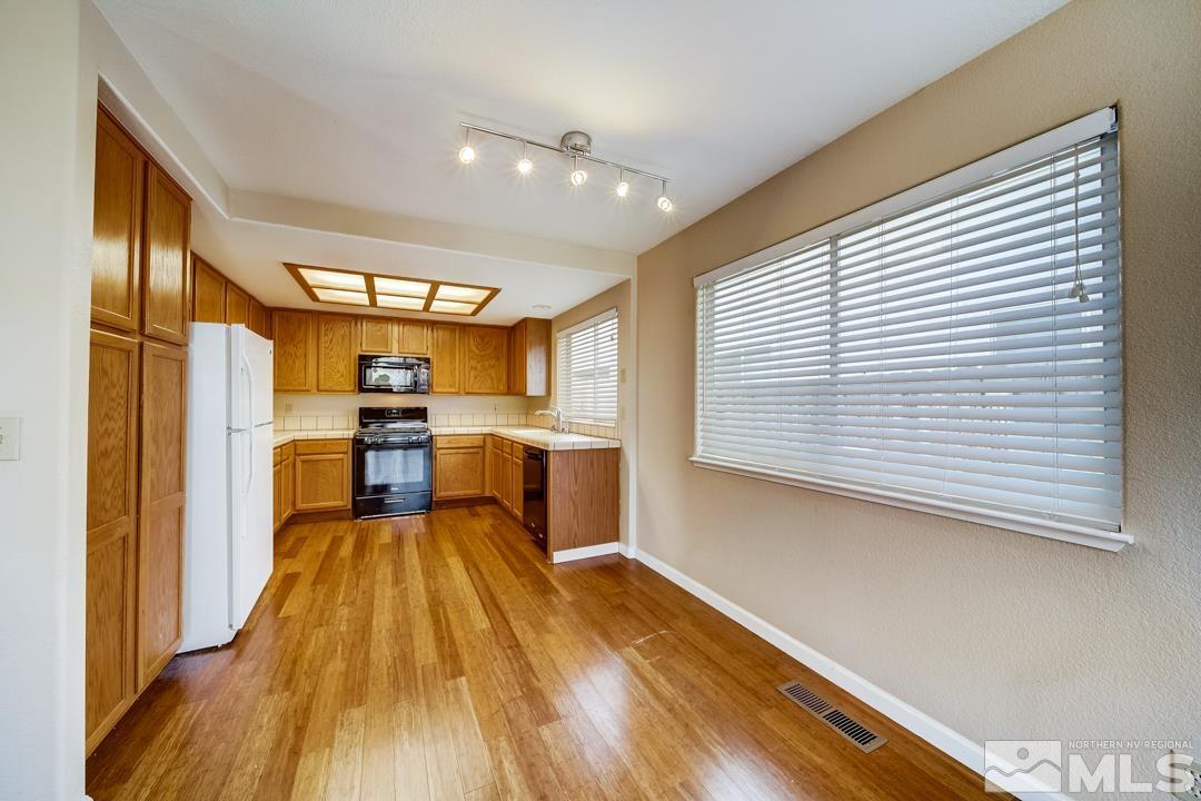 7559 Whimbleton Way Reno, NV 89511 - Photo 13 of 30 Photo 13