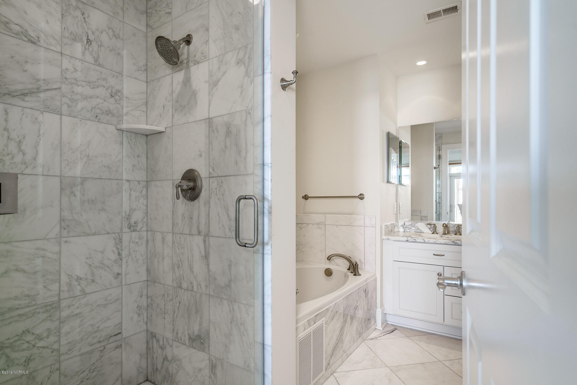 1435 Salter Path Road, Unit F2 Indian Beach, NC 28512 - Photo 13 of 36 Master Bath