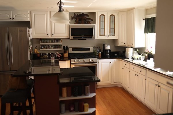 284 Lincoln Road Oakham, MA 01068 - Photo 9 of 23