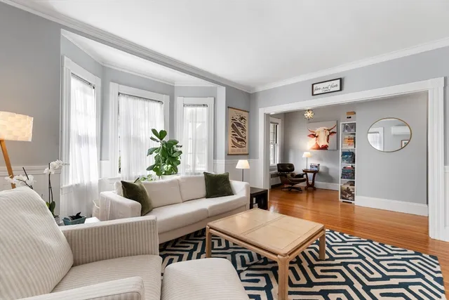 $2,800 | 11 Highland Avenue, Unit 1, Beverly, MA 01915