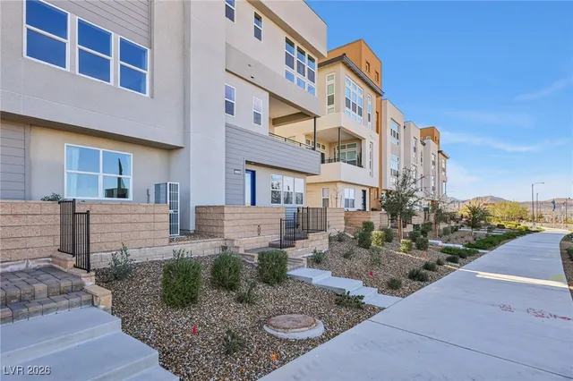 $738,000 | 3338 Esker Rdg Avenue, Henderson, NV 89044