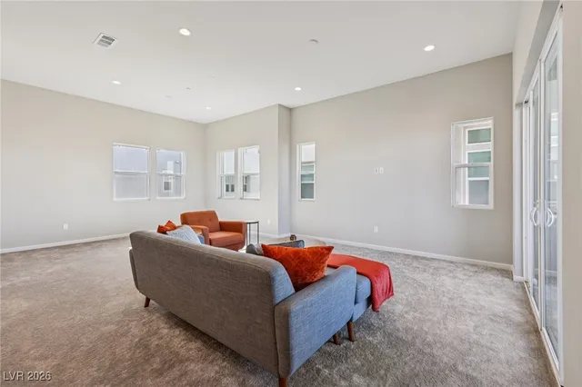 $738,000 | 3338 Esker Rdg Avenue, Henderson, NV 89044