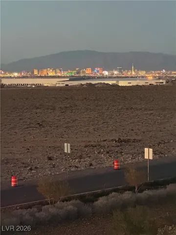 $738,000 | 3338 Esker Rdg Avenue, Henderson, NV 89044