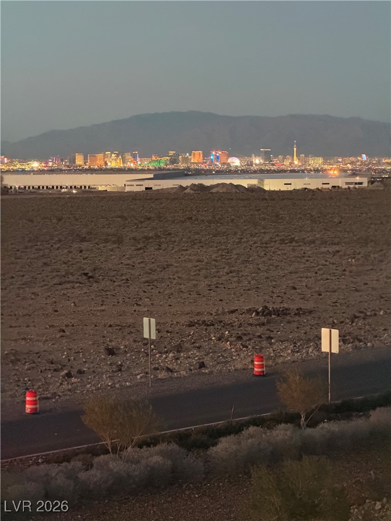 3338 Esker Rdg Avenue Henderson, NV 89044 - Photo 77 of 84 Water view featuring a view of city lights