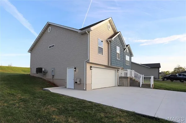 $349,900 | 134 Crabapple Drive, Bonne Terre, MO 63628