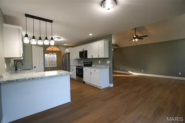 $349,900 | 134 Crabapple Drive, Bonne Terre, MO 63628