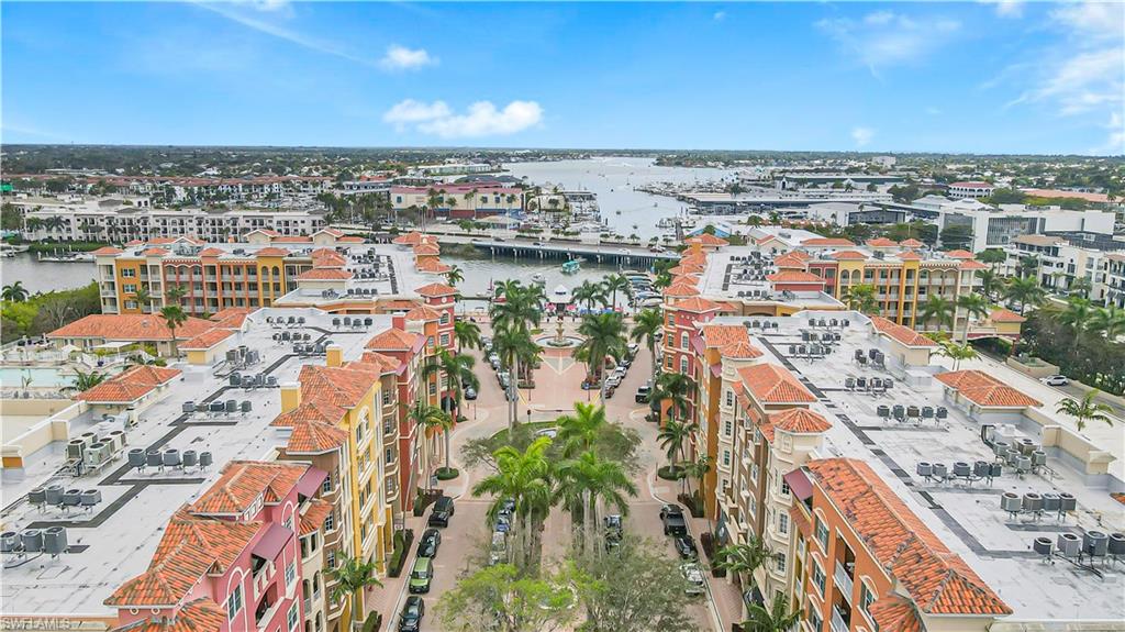 450 Bayfront Place, Unit 4202 Naples, FL 34102 - Photo 25 of 39 Bird's eye view
