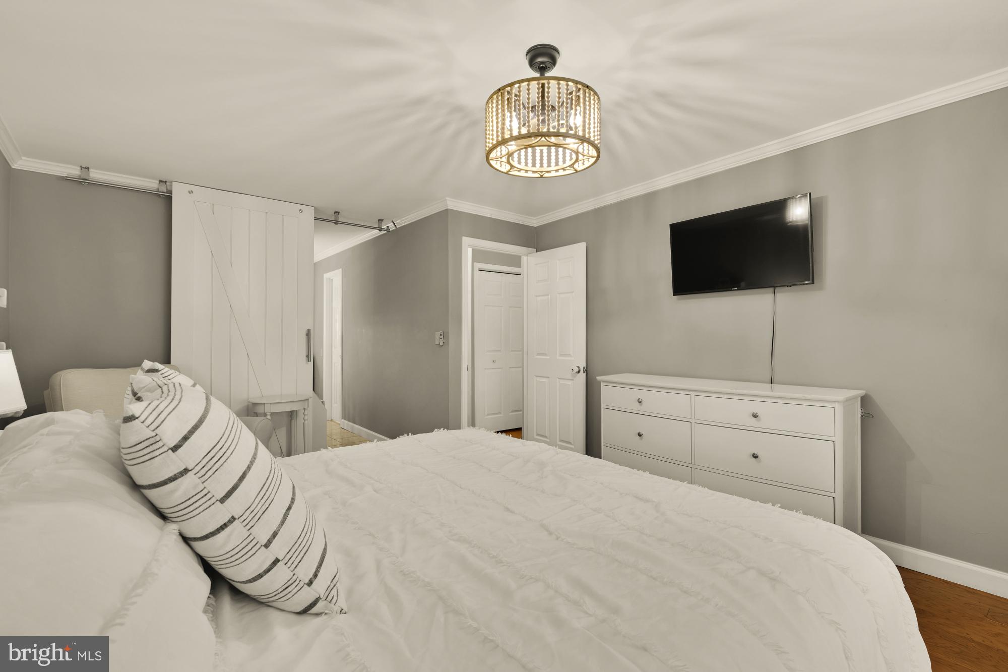 4608 28th Road South, Unit A Arlington, VA 22206 - Photo 14 of 37