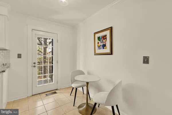 $499,900 | 4608 28th Road South, Unit A, Arlington, VA 22206