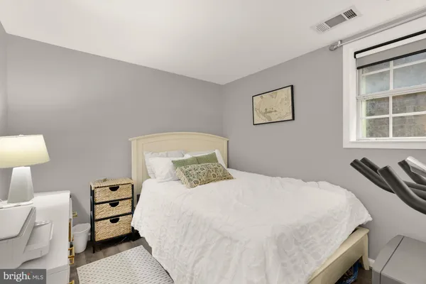 $499,900 | 4608 28th Road South, Unit A, Arlington, VA 22206