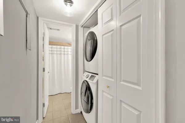 $499,900 | 4608 28th Road South, Unit A, Arlington, VA 22206