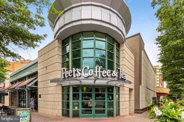 $499,900 | 4608 28th Road South, Unit A, Arlington, VA 22206