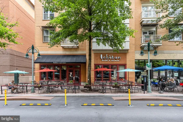 $499,900 | 4608 28th Road South, Unit A, Arlington, VA 22206