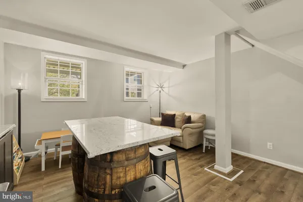 $499,900 | 4608 28th Road South, Unit A, Arlington, VA 22206