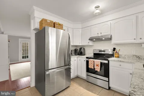 $499,900 | 4608 28th Road South, Unit A, Arlington, VA 22206