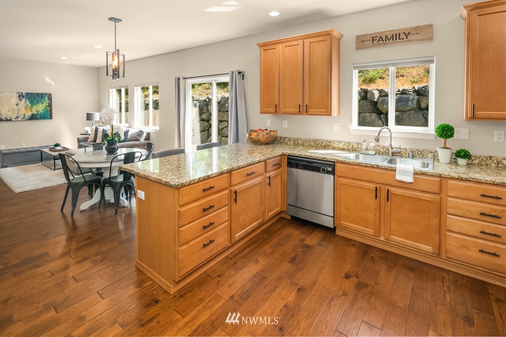 20414 124th Avenue Northeast Bothell, WA 98011 - Photo 18 of 37 Gallery Image 18