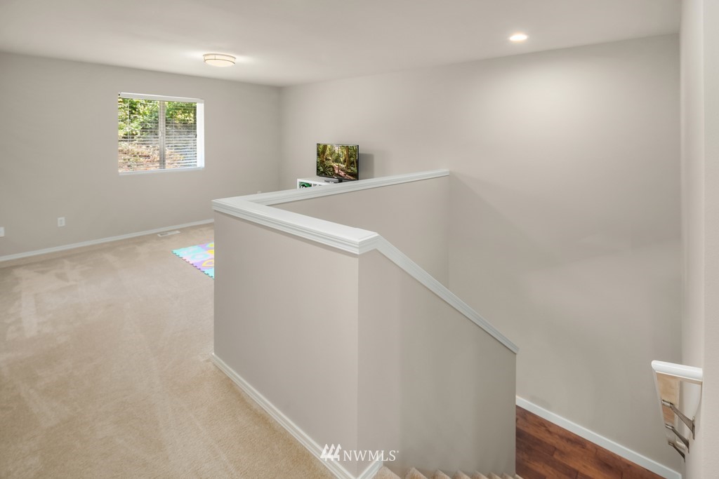 20414 124th Avenue Northeast Bothell, WA 98011 - Photo 23 of 37 Gallery Image 23