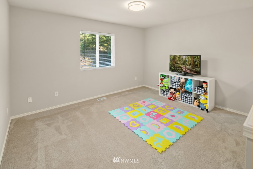 20414 124th Avenue Northeast Bothell, WA 98011 - Photo 28 of 37 Gallery Image 28