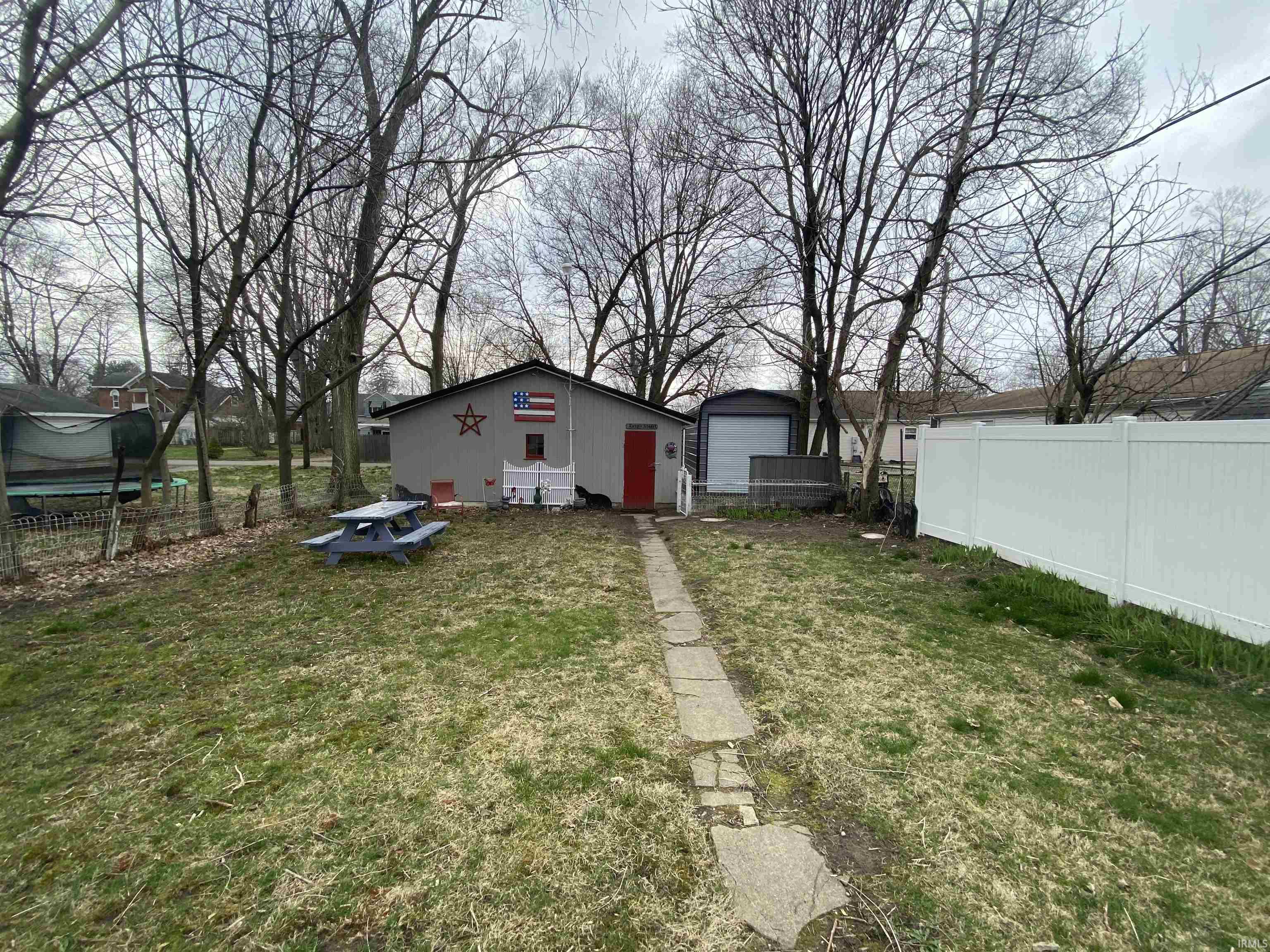 308 Jefferson Street Rochester, IN 46975 - Photo 7 of 18