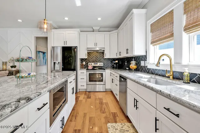 $829,900 | 420 Caroline Sanders Way, Holly Ridge, NC 28445