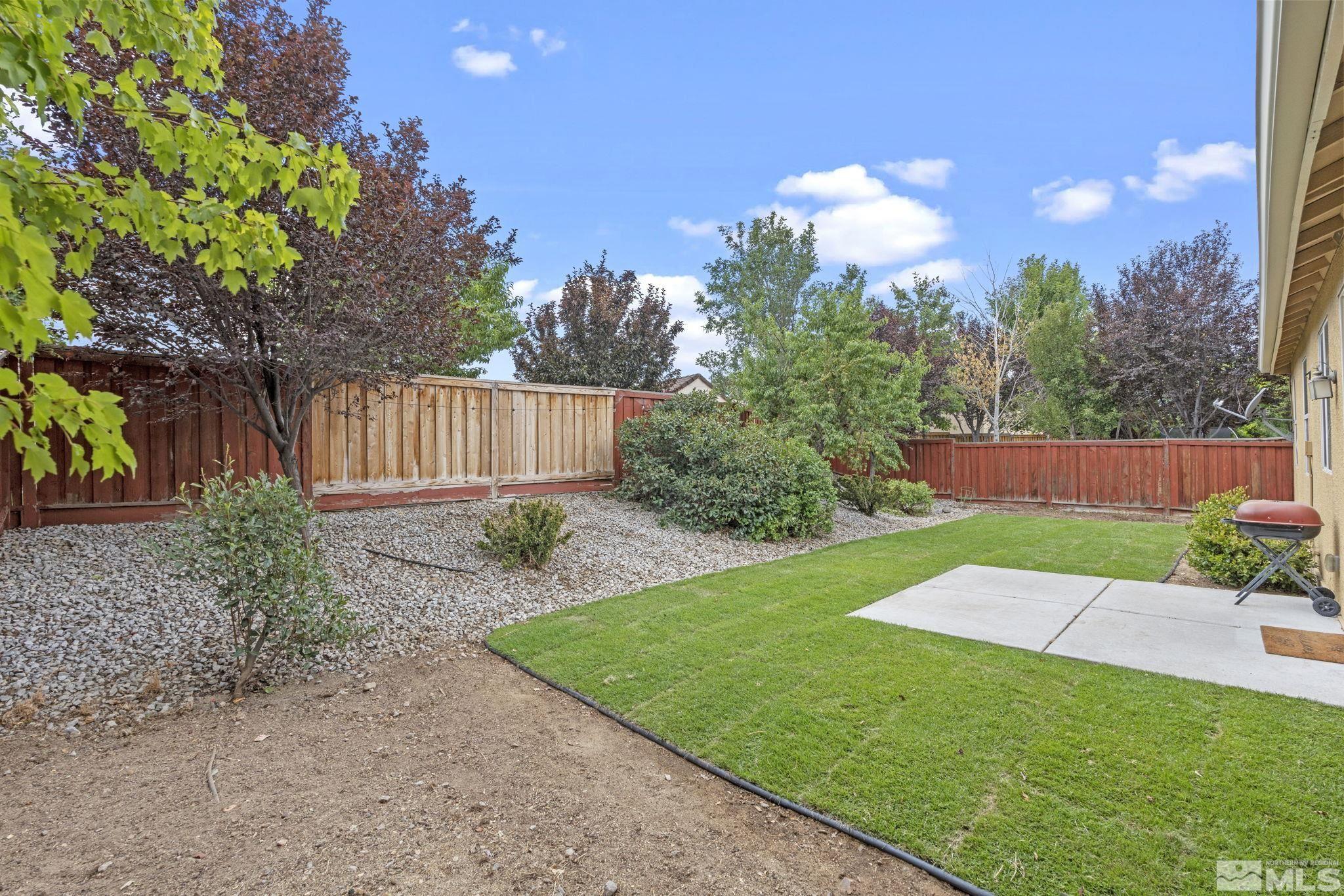 310 Pesaro Way Reno, NV 89521 - Photo 25 of 25 a view of backyard with green space