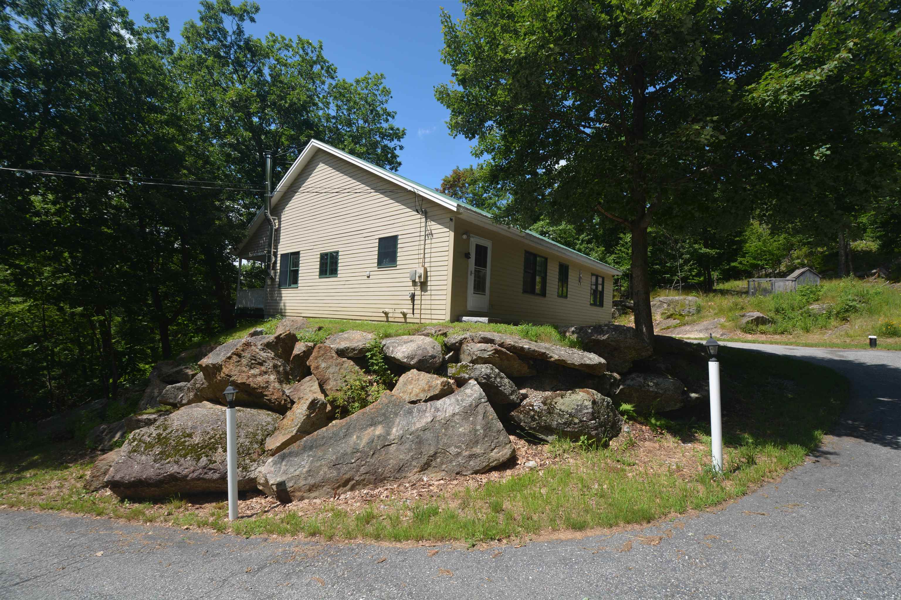 670 County Road Bradford, NH 03221 - Photo 4 of 22