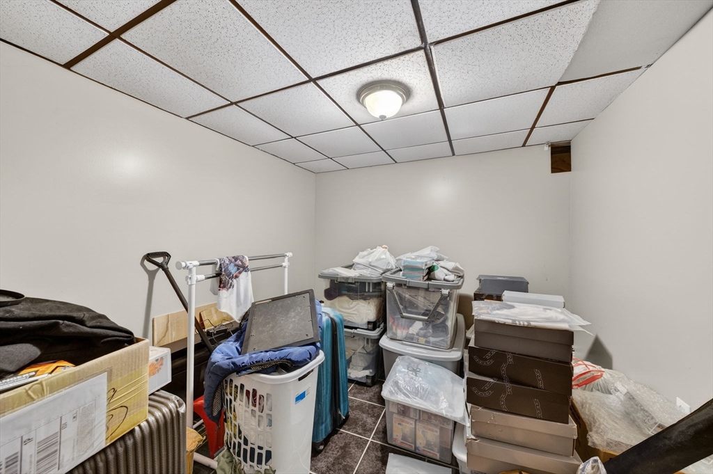 71 Smith Street Fall River, MA 02721 - Photo 21 of 39