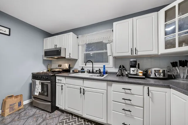 $725,000 | 71 Smith Street, Fall River, MA 02721