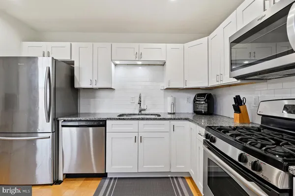 $213,000 | 794 Quince Orchard Boulevard, Unit T2, Gaithersburg, MD 20878