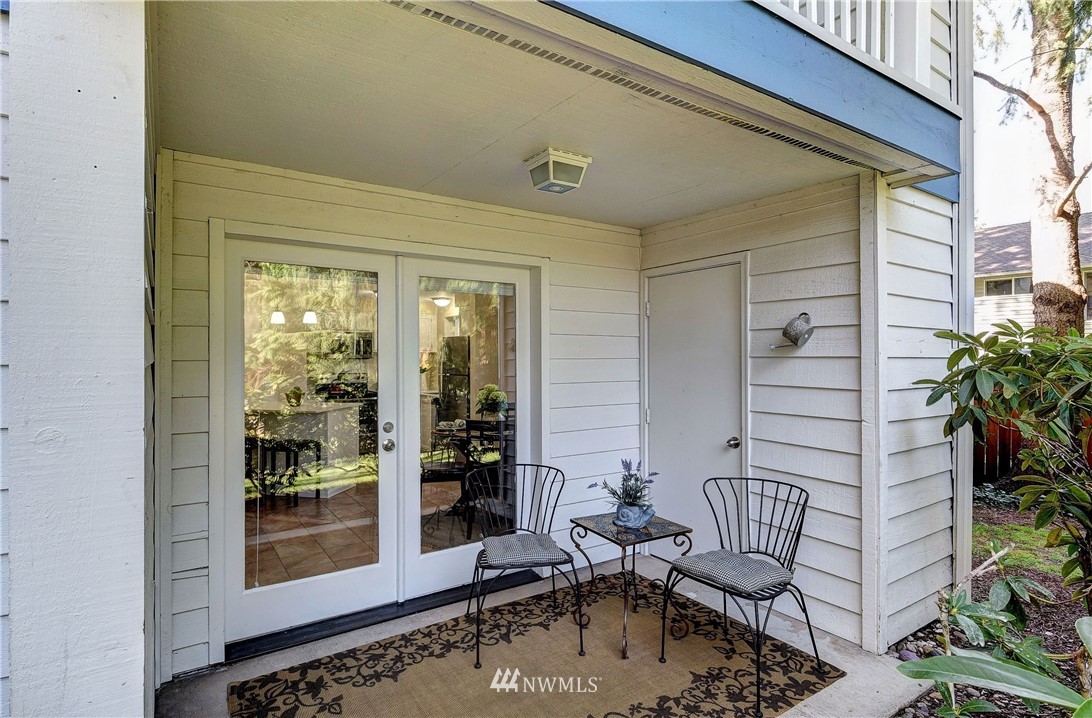 8653 Avondale Road Northeast, Unit D108 Redmond, WA 98052 - Photo 20 of 23