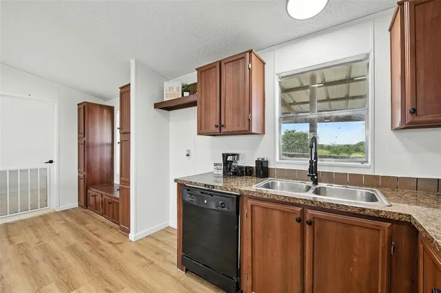 $175,000 | 197 Pond Vw Drive, Decatur, TX 76234