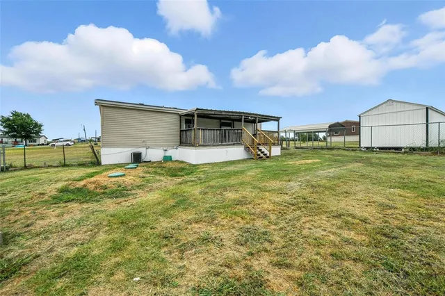 $175,000 | 197 Pond Vw Drive, Decatur, TX 76234